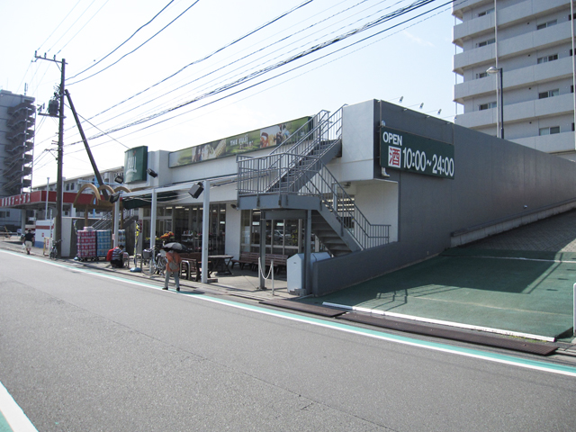Supermarket. Fuji Kitakurihama store up to (super) 831m