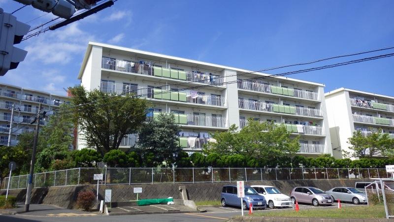 Other. Appearance from the south side