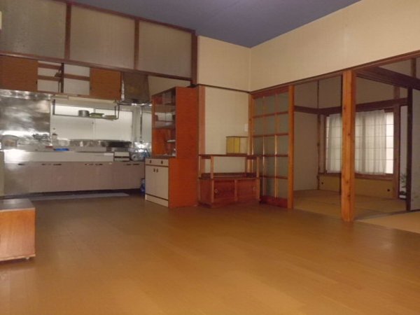 Living and room