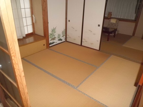 Living and room