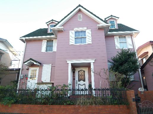 Local appearance photo. Sturdy house of 2x4 construction method