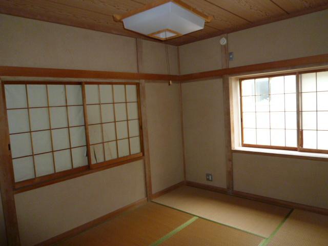 Non-living room. Second floor Japanese-style room