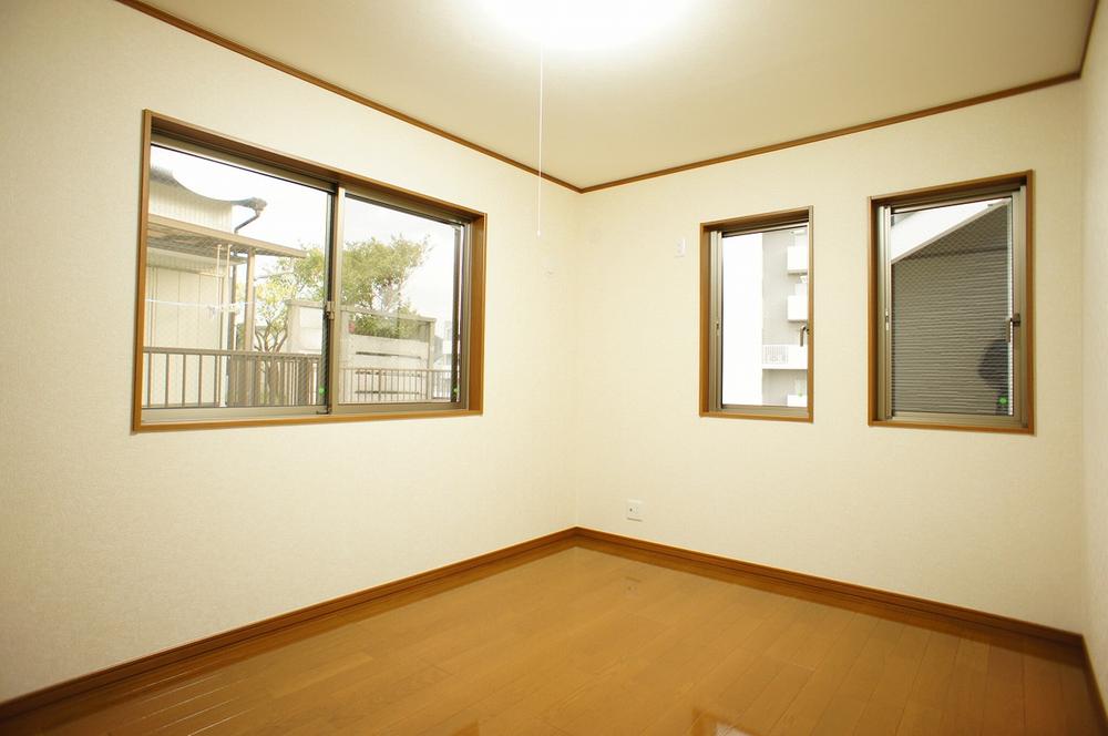 Non-living room. Indoor (12 May 2013) Shooting, It is 2 Kaiyoshitsu 6 Pledge of two-sided lighting. 