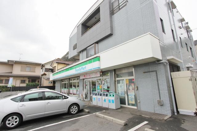 Convenience store. 170m to FamilyMart Iida Hashirimizu shop
