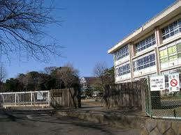 Primary school. 550m to Yokosuka City Kosaka elementary school