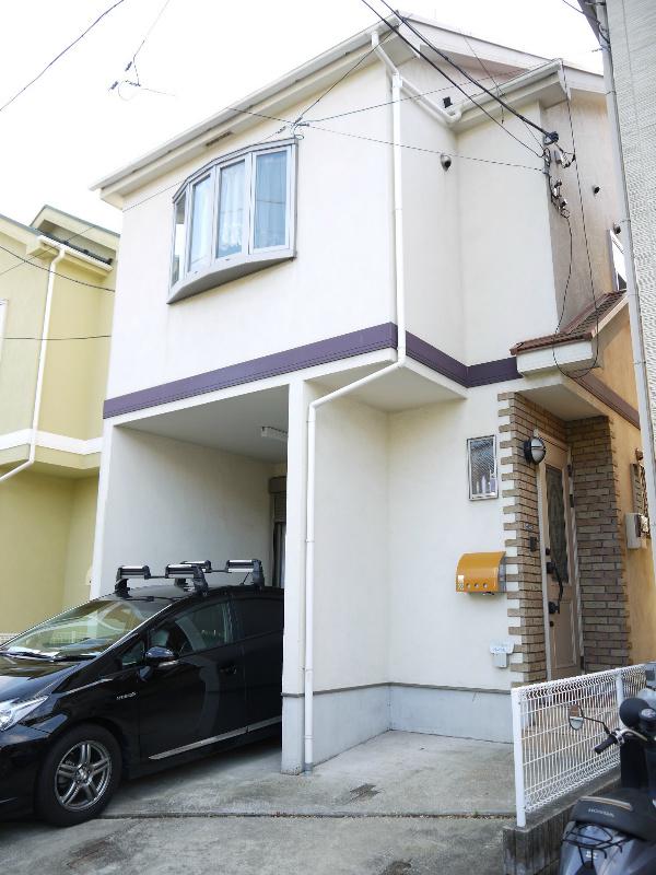 View photos from the dwelling unit
