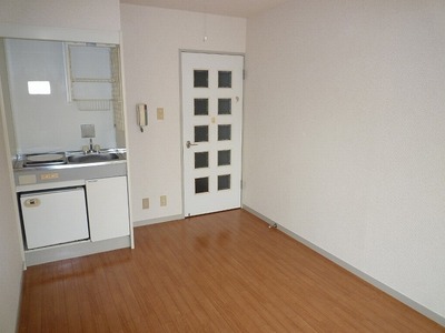 Living and room. The same property by room photo