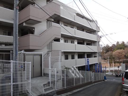 Local appearance photo