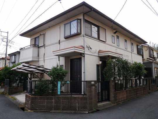 Local appearance photo. It will be of steel frame building with two family house in a quiet residential area.