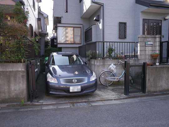Parking lot
