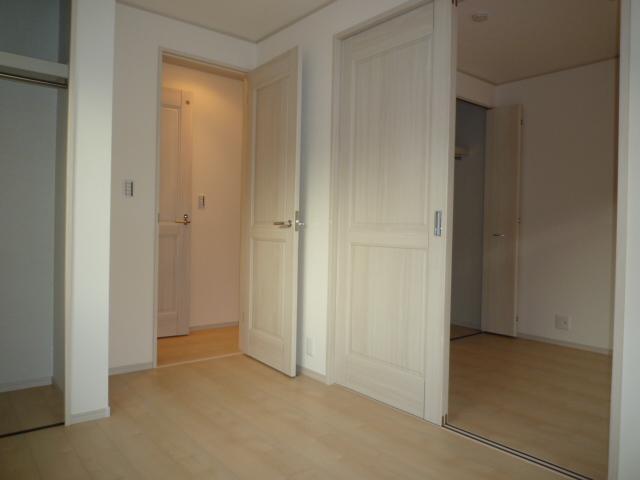 Other introspection. Transformed into one of the room by removing the partition