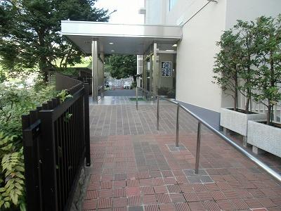 Other common areas. There is no difference in level to the entrance Surobu (tiled)