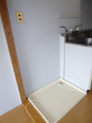 Other Equipment. There yard-room washing machine is peace of mind to your laundry on a rainy day!