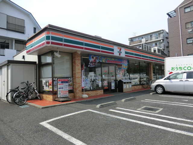 Convenience store. Seven-Eleven Zama Sagamigaoka store up (convenience store) 663m