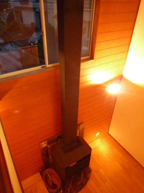 Cooling and heating ・ Air conditioning. Indoor (10 May 2013) Shooting ※ Winter is was Tsu very warm even if there is no air conditioning in Kube a fire in fireplace.