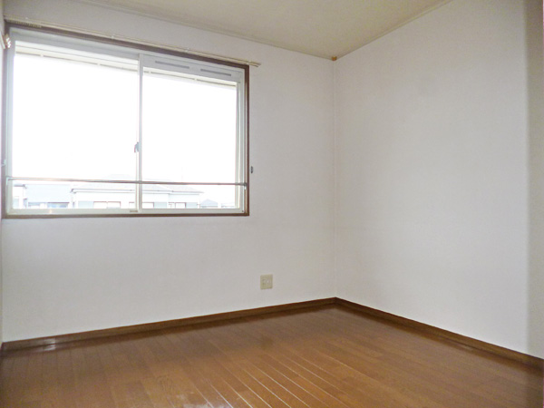 Living and room. There housed hammer to Western-style 5 Pledge!