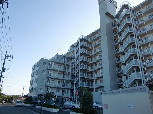 Local appearance photo. Local shooting