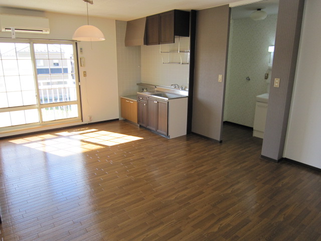 Living and room