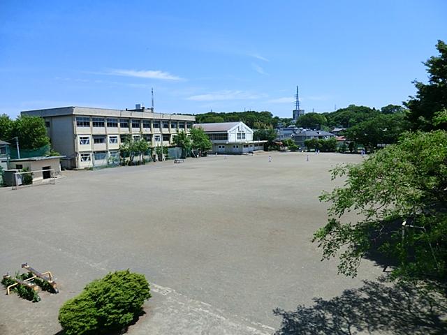 Primary school. Zama Municipal Zama until elementary school 710m