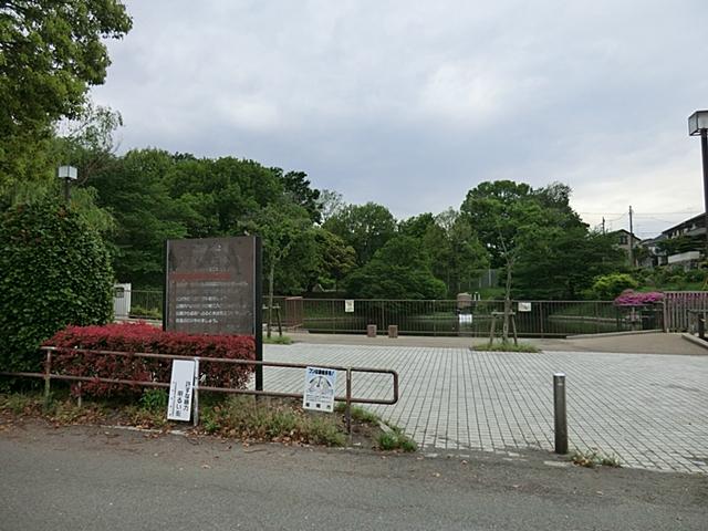 park. 290m until Tatsunodai park