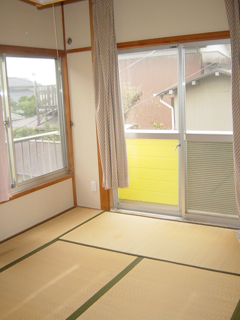 Other room space. Japanese-style room 6 quires -1