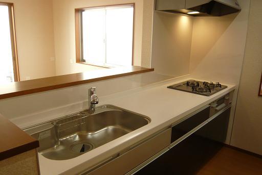 Kitchen. 1 Building room (October 2013) Shooting