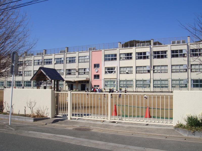 Primary school. Hisaki until elementary school 1500m