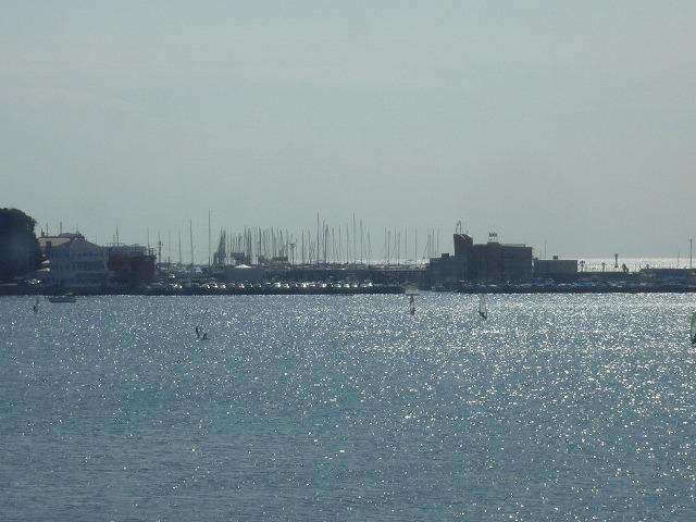 View photos from the dwelling unit. Hayama Marina