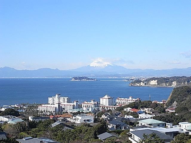 park. And Fuji from showing off the mountain park Enoshima