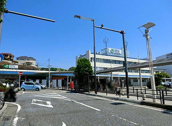 station. JR Zushi Station