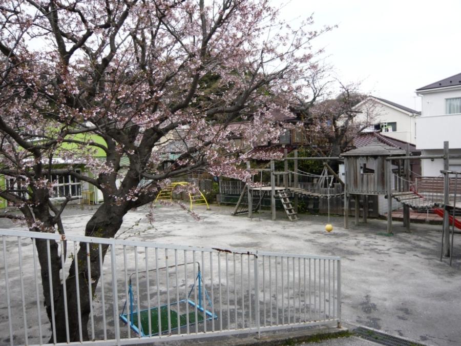 kindergarten ・ Nursery. Second Zushi to kindergarten 759m