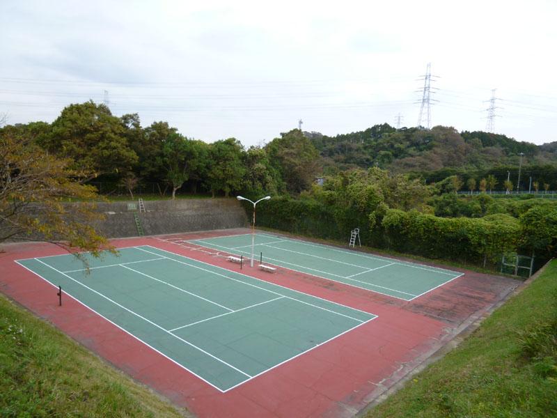 park. Green Hill Tennis Park