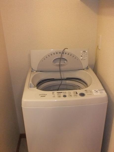 Other Equipment. There is a washing machine in a room ☆