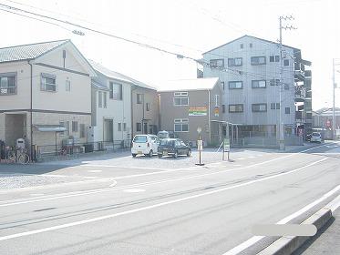 Local land photo. Appearance is a picture. Is a corner lot. This is useful in along the road! . 