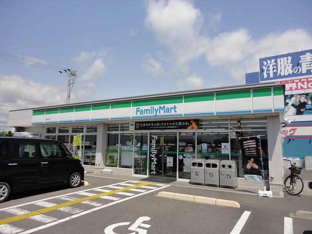 Convenience store. 460m to FamilyMart Noichi store (convenience store)