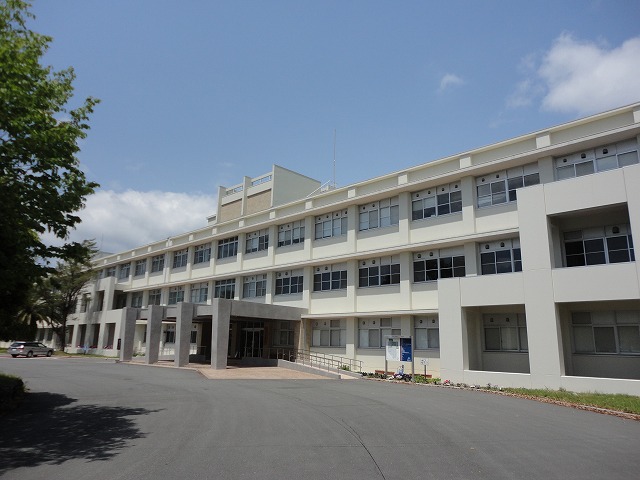 high school ・ College. Kochi University of Agriculture (high school ・ NCT) to 3486m