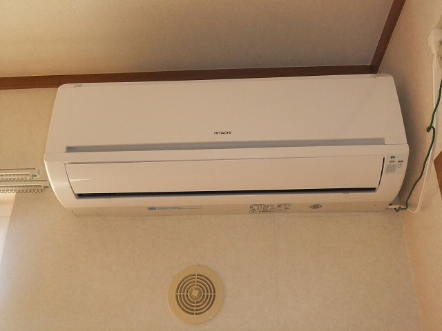 Other Equipment. Air conditioning ☆