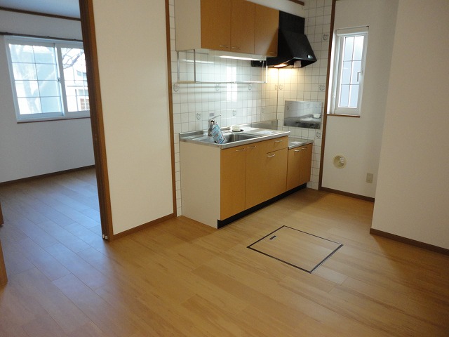 Living and room. dining kitchen ☆