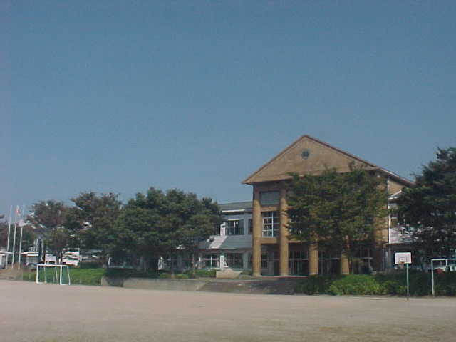 Primary school. 868m to Otsu Municipal Otsu elementary school (elementary school)