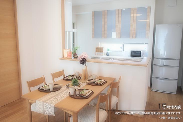 Non-living room.  [No. 15 place] [No. 15 locations introspection photos] March 2013 shooting  ※ Furniture of the photos will be included in the sale price. (Small ・ Consumer electronics are excluded)