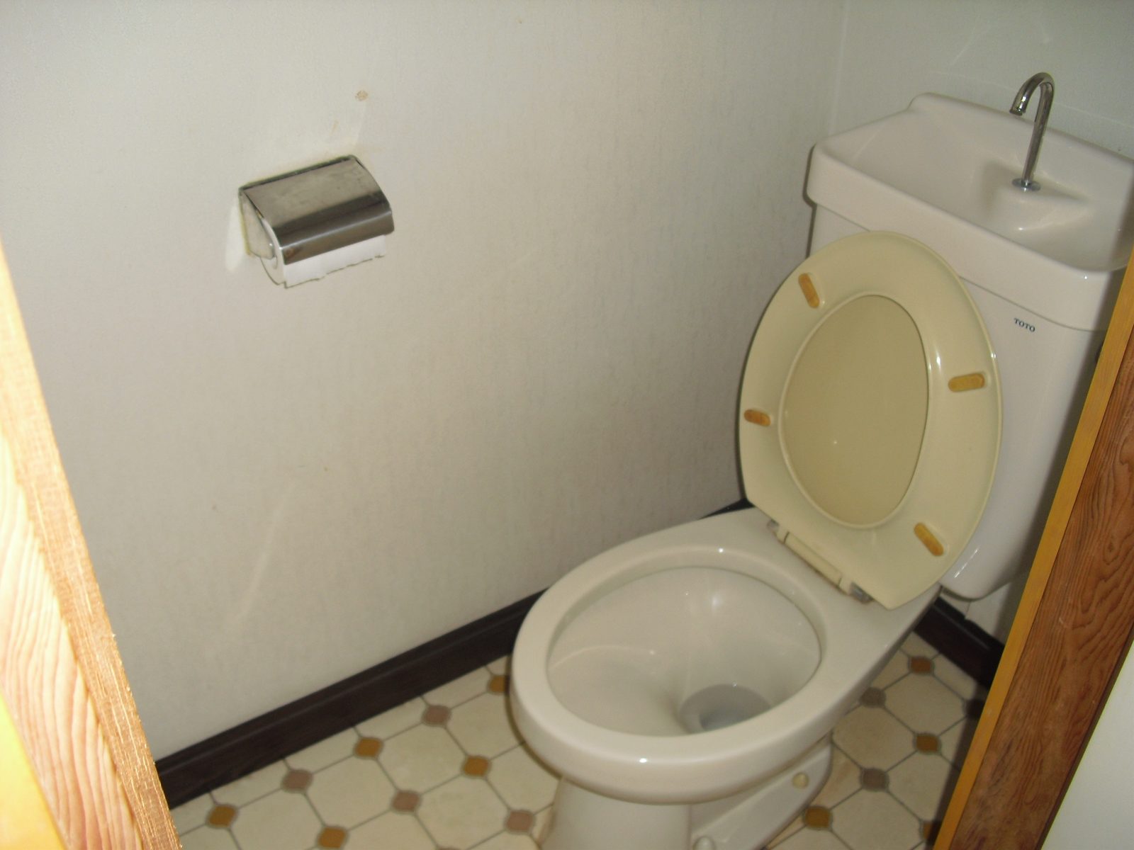 Toilet