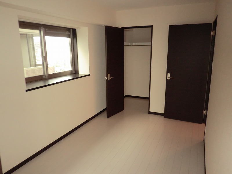 Other room space.  ※ Photos will give priority to the current state in another one in Room.