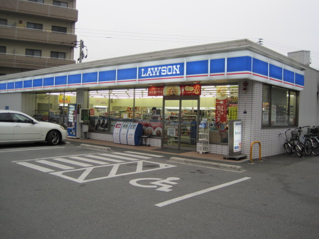 Convenience store. Lawson Kumamoto Suizenji 2-chome up (convenience store) 220m
