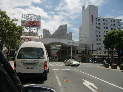 Shopping centre. 800m to the new city arcade (Shopping Center)