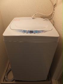 Other. Fully automatic washing machine