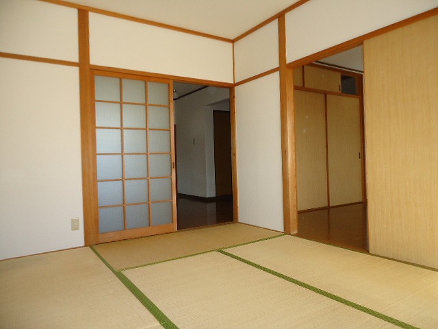 Other room space