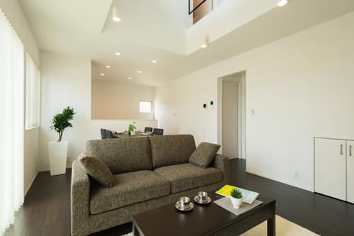 16 Pledge of LDK. Through the atrium, Is also a floor plan you can feel how the second floor of the family.. 16 Pledge of LDK.