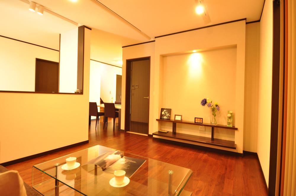 Living. Bright LDK, which is coordinated Brown to keynote the, Entrance, living ・ dining ・ Good open space kitchen and prospects. Wherever you are, You can feel the presence of the family.