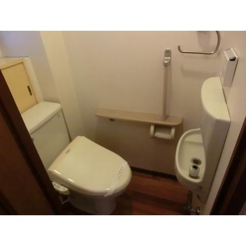 Toilet