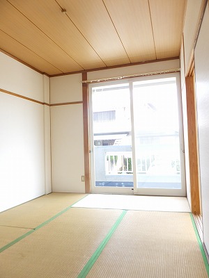 Other room space.  ☆ Japanese-style room 6 quires ☆